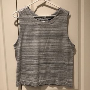 Gap Gray sleeveless top